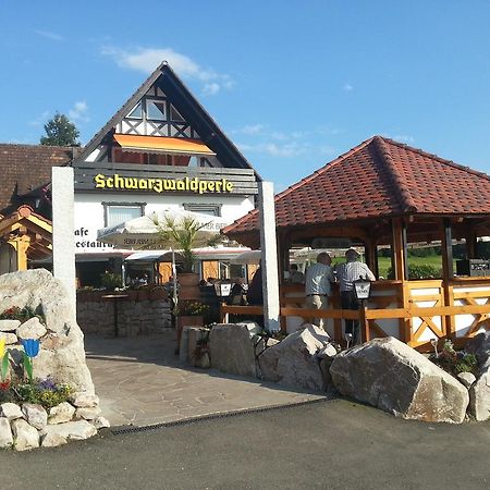 Hotel-Berggasthof Schwarzwaldperle Sasbachwalden Exterior foto