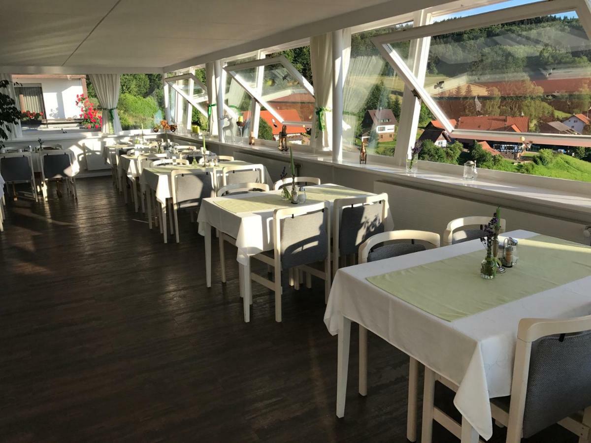 Hotel-Berggasthof Schwarzwaldperle Sasbachwalden Exterior foto